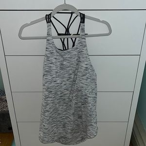 Lululemon top